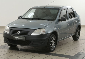 Подержанный автомобиль Renault Logan Sedan 2012 года (8 фото)