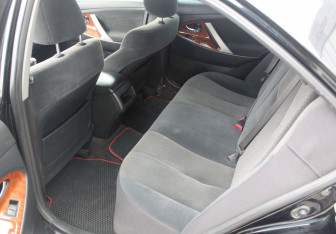Подержанный автомобиль Toyota Camry Sedan 2008 года (12 фото)