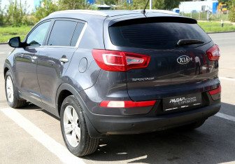 Подержанный автомобиль Kia Sportage 2012 года (4 фото)
