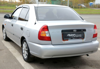 Подержанный автомобиль Hyundai Accent Sedan 2006 года (4 фото)