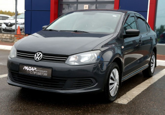 Подержанный автомобиль Volkswagen Polo Sedan 2014 года (3 фото)