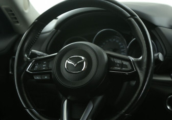 Подержанный автомобиль Mazda CX-5 2018 года (16 фото)