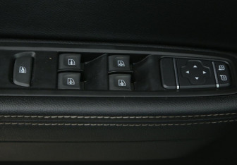 Подержанный автомобиль Renault Arkana 2020 года (17 фото)