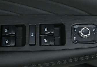 Подержанный автомобиль Haval F7 2023 года (18 фото)