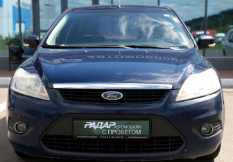 Подержанный автомобиль Ford Focus Sedan 2008 года (2 фото)