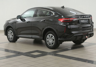 Подержанный автомобиль Haval F7x 2023 года (2 фото)