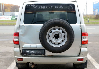 Подержанный автомобиль УАЗ Patriot 2016 года (5 фото)