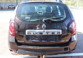 Подержанный автомобиль Renault Duster 2016 года (6 фото)