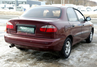 Подержанный автомобиль ЗАЗ Chance Sedan 2009 года (6 фото)