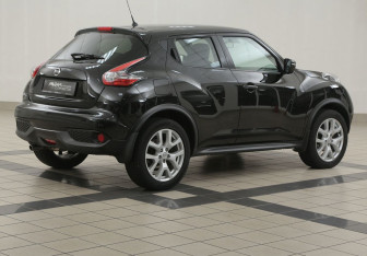 Подержанный автомобиль Nissan Juke 2015 года (4 фото)