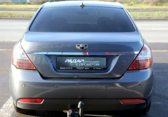 Подержанный автомобиль Geely Emgrand EC7 Sedan 2013 года (5 фото)