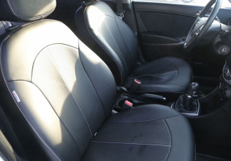 Подержанный автомобиль Hyundai Solaris Sedan 2015 года (10 фото)