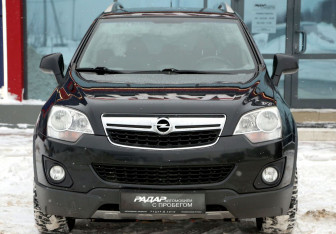 Подержанный автомобиль Opel Antara 2014 года (2 фото)