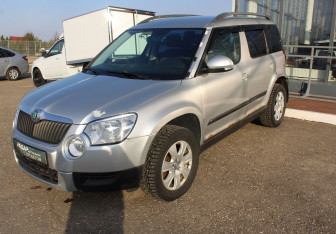 Подержанный автомобиль Skoda Yeti 2012 года (3 фото)