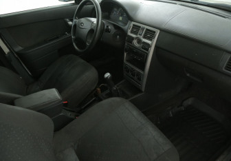 Подержанный автомобиль LADA (ВАЗ) Priora Wagon 2012 года (9 фото)