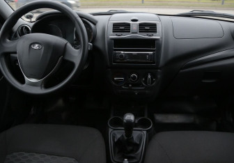 Подержанный автомобиль LADA (ВАЗ) Granta Liftback 2019 года (12 фото)