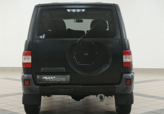 Подержанный автомобиль УАЗ Patriot 2010 года (3 фото)