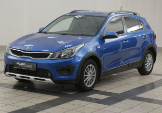 Подержанный автомобиль Kia Rio Hatchback 2018 года (8 фото)