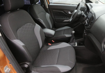 Подержанный автомобиль LADA (ВАЗ) XRAY 2021 года (10 фото)