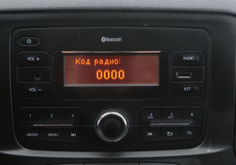 Подержанный автомобиль LADA (ВАЗ) XRAY 2018 года (15 фото)