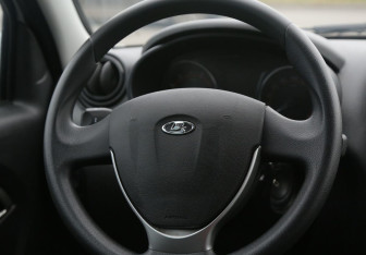 Подержанный автомобиль LADA (ВАЗ) Granta Sedan 2022 года (16 фото)