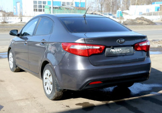 Подержанный автомобиль Kia Rio Sedan 2014 года (4 фото)