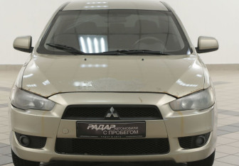 Подержанный автомобиль Mitsubishi Lancer Sedan 2007 года (6 фото)