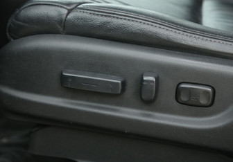 Подержанный автомобиль Honda CR-V 2013 года (19 фото)