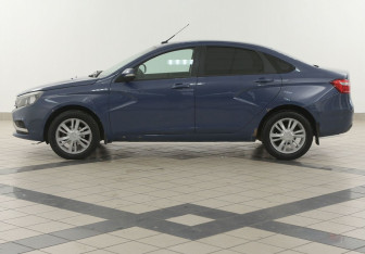 Подержанный автомобиль LADA (ВАЗ) Vesta Sedan 2016 года (7 фото)