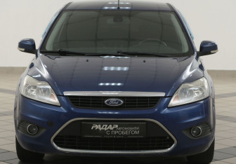 Подержанный автомобиль Ford Focus Hatchback 2008 года (6 фото)