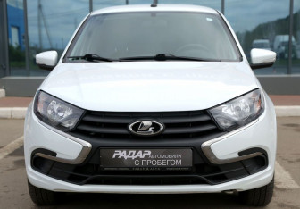 Подержанный автомобиль LADA (ВАЗ) Granta Liftback 2023 года (2 фото)