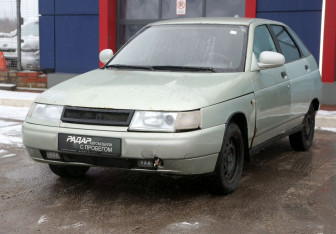 Подержанный автомобиль LADA (ВАЗ) 2112 2006 года (3 фото)