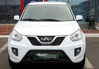 Подержанный автомобиль Chery Tiggo (T11) 2014 года (2 фото)