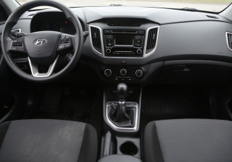 Подержанный автомобиль Hyundai Creta 2017 года (12 фото)