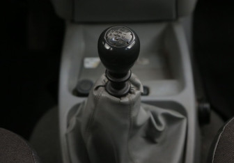 Подержанный автомобиль LADA (ВАЗ) Kalina Hatchback 2012 года (15 фото)