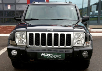 Подержанный автомобиль Jeep Commander 2007 года (2 фото)