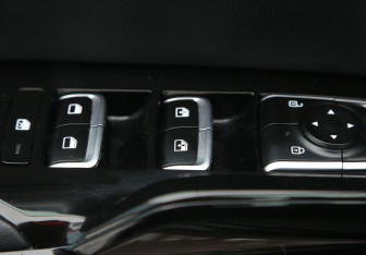 Подержанный автомобиль Kia K5 2021 года (28 фото)