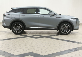 Подержанный автомобиль Exeed RX 2023 года (5 фото)