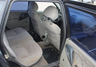 Подержанный автомобиль LADA (ВАЗ) Kalina Wagon 2009 года (10 фото)