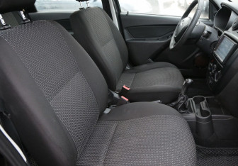 Подержанный автомобиль LADA (ВАЗ) Granta Sedan 2013 года (10 фото)