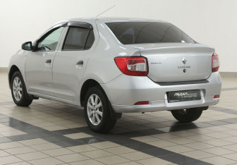 Подержанный автомобиль Renault Logan Sedan 2014 года (2 фото)