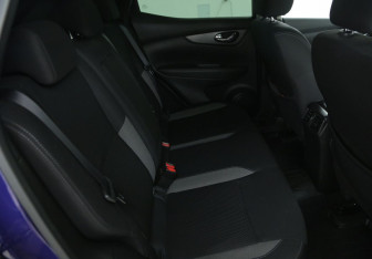 Подержанный автомобиль Nissan Qashqai 2019 года (11 фото)