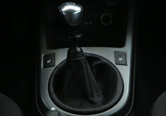 Подержанный автомобиль Kia Cerato Sedan 2010 года (15 фото)