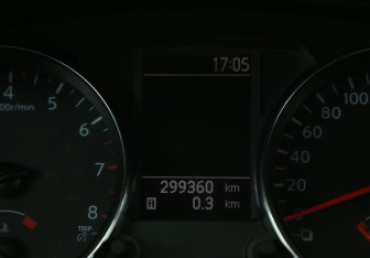 Подержанный автомобиль Nissan Qashqai 2010 года (18 фото)
