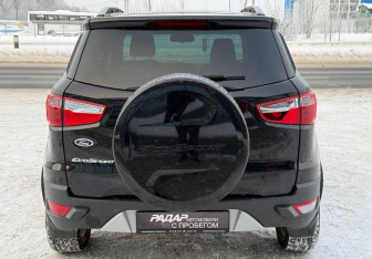 Подержанный автомобиль Ford EcoSport 2014 года (5 фото)