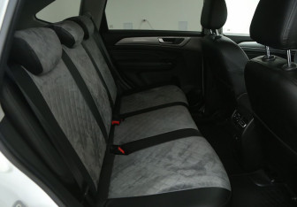 Подержанный автомобиль Haval M6 2023 года (11 фото)