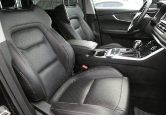 Подержанный автомобиль Chery Tiggo 8 2021 года (10 фото)