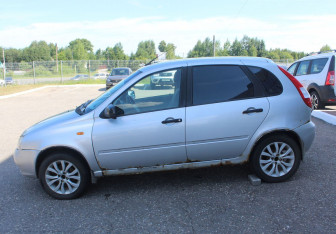 Подержанный автомобиль LADA (ВАЗ) Kalina Hatchback 2012 года (4 фото)