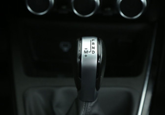 Подержанный автомобиль Renault Arkana 2020 года (15 фото)