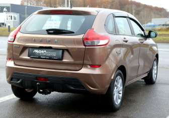 Подержанный автомобиль LADA (ВАЗ) XRAY 2018 года (6 фото)